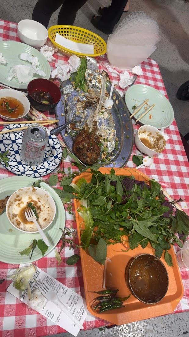 QT Golden Market Place and Food Court